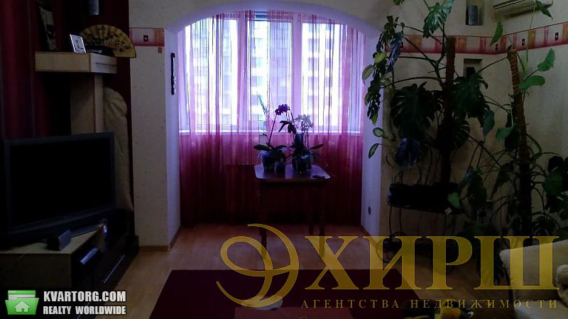 Sell 3-room apartment. Киев,  Конева — photo 5