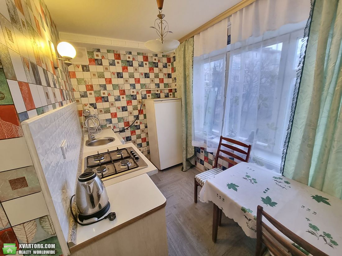 Rent out 2-room apartment. Киев,  Перова бул — photo 5