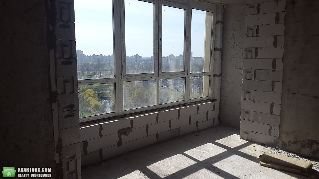 Sell 4-room apartment. Киев,  Конева — photo 6