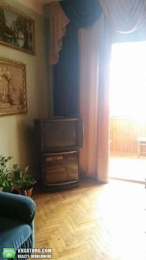 Sell 2-room apartment. Киев, Кирилловская — photo 3
