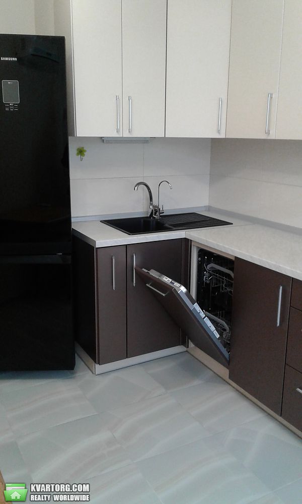 Rent out 1-room apartment. Киев,  Ломоносова — photo 3