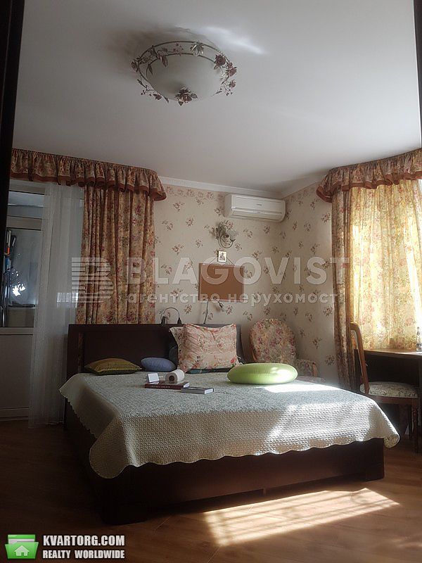 Sell 3-room apartment. Киев,  Урловская — photo 3