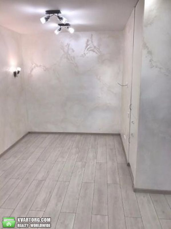 Sell 1-room apartment. Киев, Небесной Сотни — photo 2