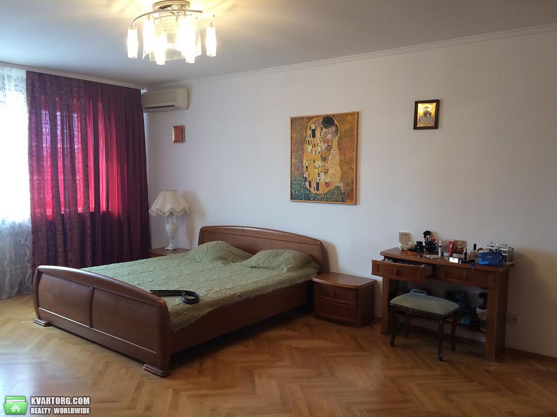 Rent out 3-room apartment. Киев,  Героев Сталинграда пр — photo 4
