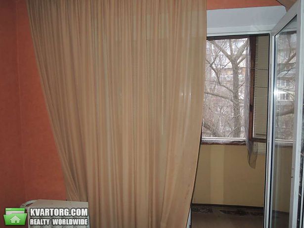Sell 2-room apartment. Киев,  Зодчих — photo 6