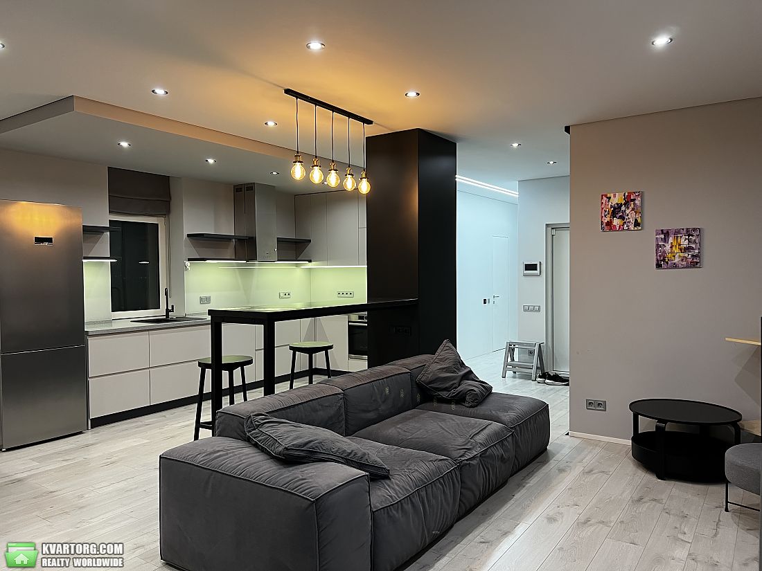 Sell 2-room apartment. Киев, Регенераторная — photo 1
