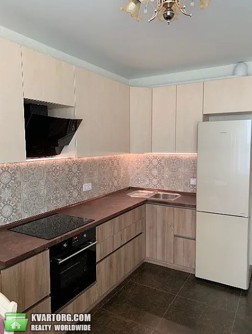 Rent out 1-room apartment. Киев,  Дубинина — photo 1