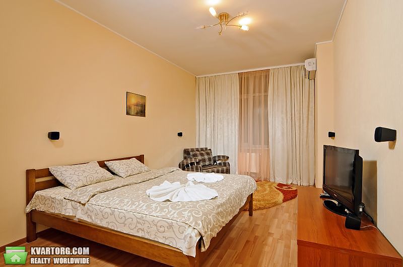 Rent out 1-room apartment. Киев,  Белорусская — photo 2
