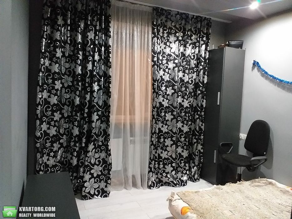 Sell 2-room apartment. Киев, Майкопская — photo 1