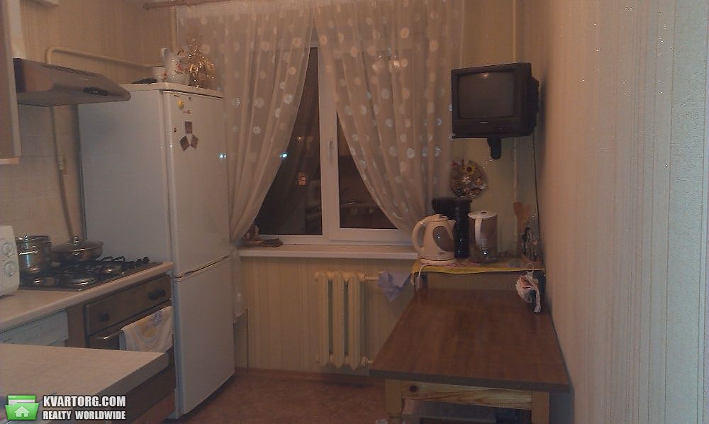 Sell 2-room apartment. Киев,  Каунасская — photo 1
