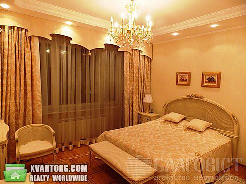 Sell 4-room apartment. Киев, Кропивницкого — photo 7
