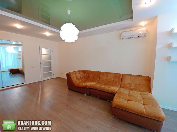 Rent out 1-room apartment. Киев,  Ломоносова — photo 2