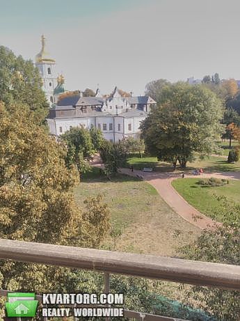 Rent out 2-room apartment. Киев,  Стрелецкая — photo 2