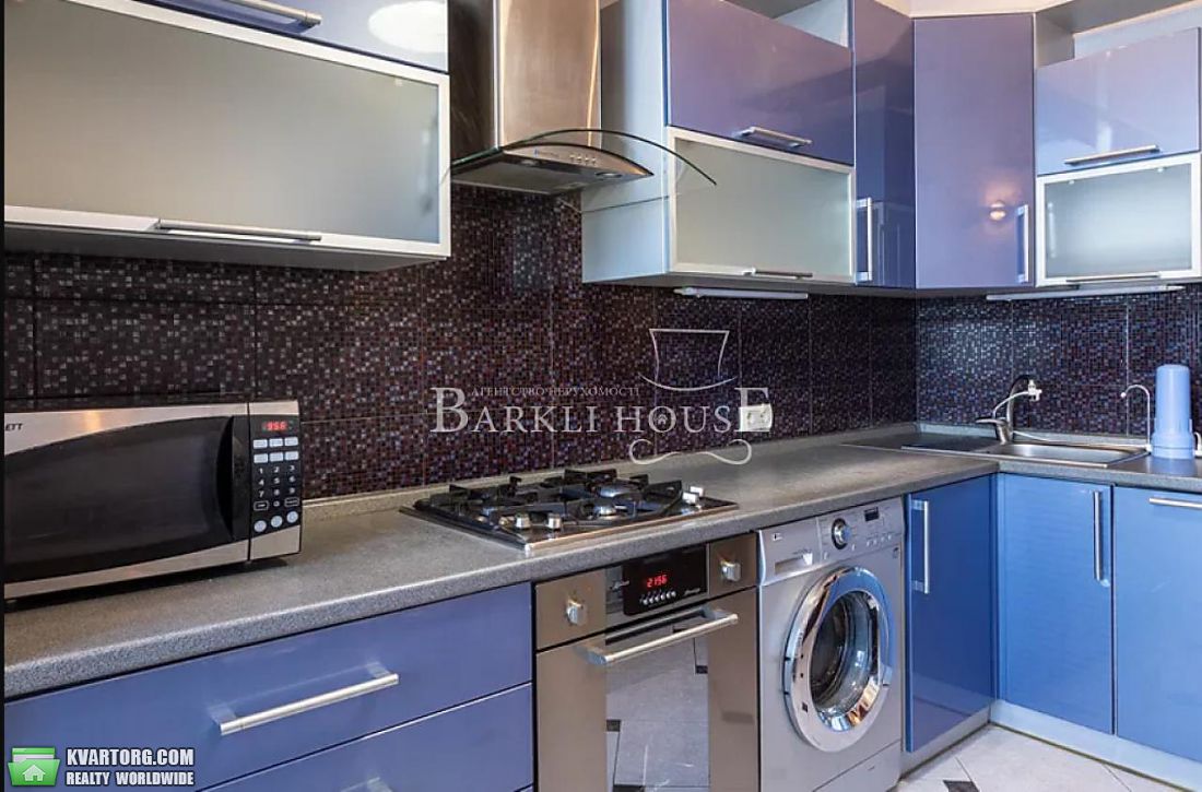 Rent out 2-room apartment. Киев,  Андреевская — photo 4