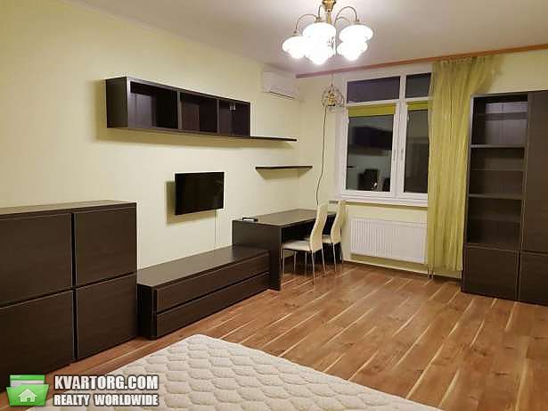 Rent out 1-room apartment. Киев,  Воскресенская — photo 3