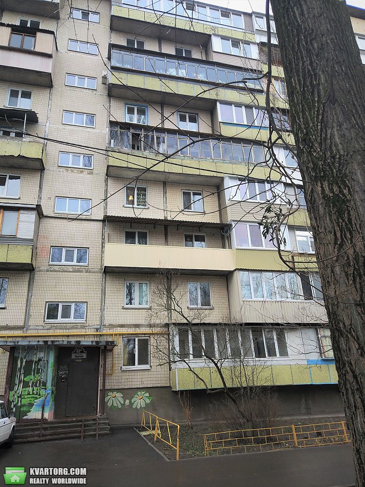 Sell 3-room apartment. Киев,  Зодчих — photo 4
