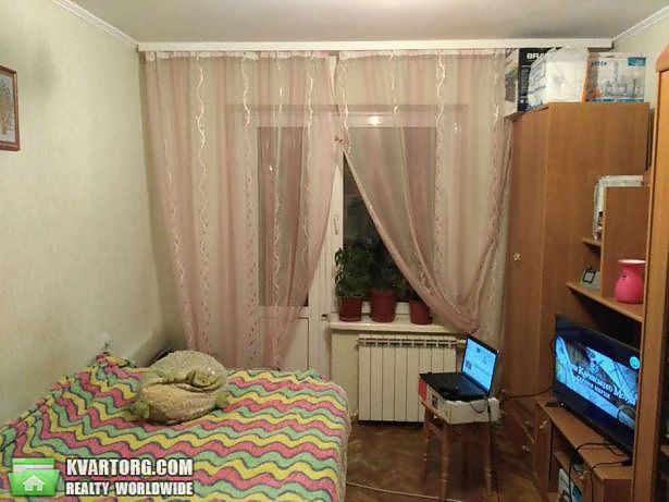 Rent out 1-room apartment. Киев,  Бажана — photo 1