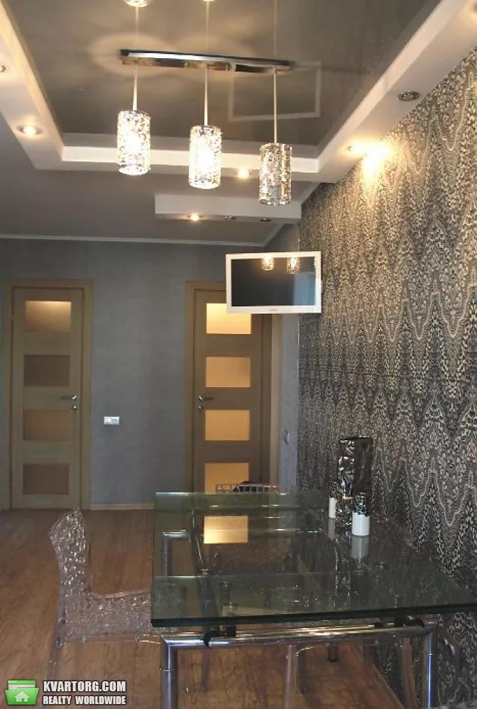Rent out 3-room apartment. Киев,  Никольско-Слободская — photo 4