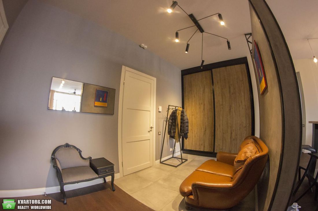 Rent out 3-room apartment. Киев,  Дмитриевская — photo 7