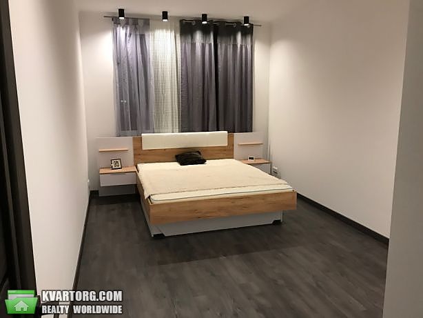 Rent out 2-room apartment. Киев, Семьи Кристеров — photo 3