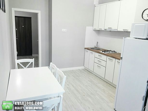 Rent out 1-room apartment. Киев, практична — photo 3