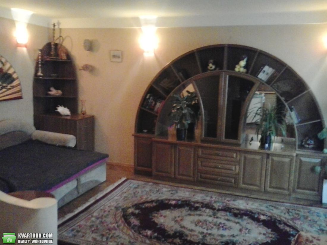 Rent out 1-room apartment. Киев,  Давыдова бул — photo 1