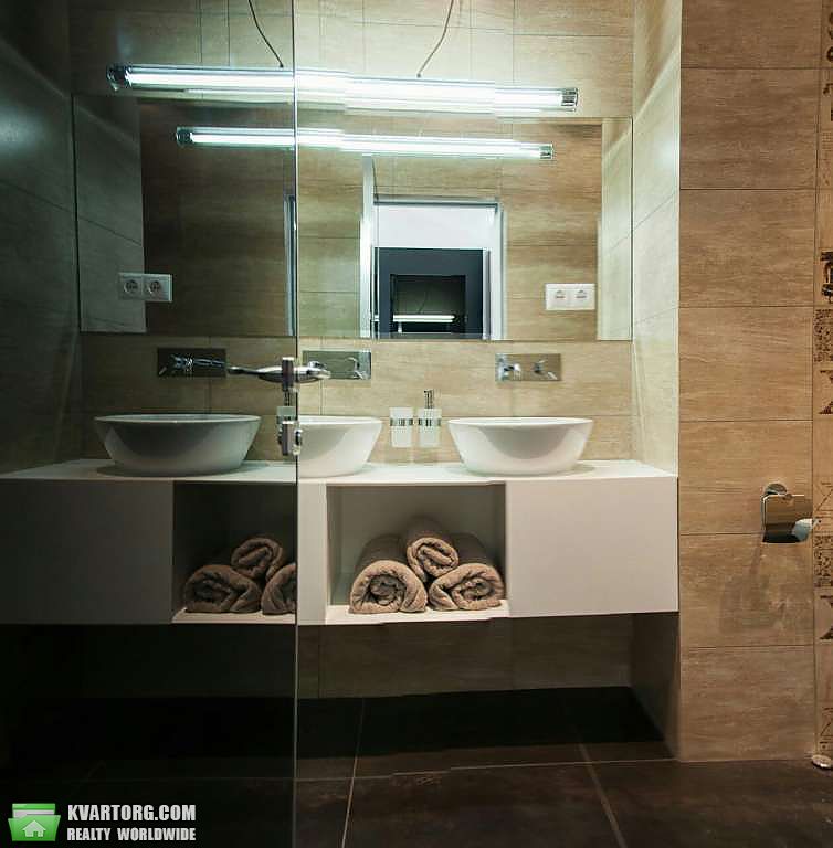 Sell 4-room apartment. Киев,  Драгомирова — photo 5