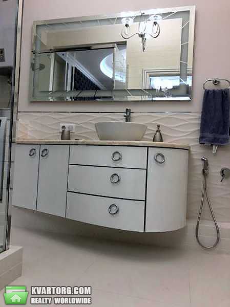 Rent out 2-room apartment. Киев,  Голосеевский пр — photo 8