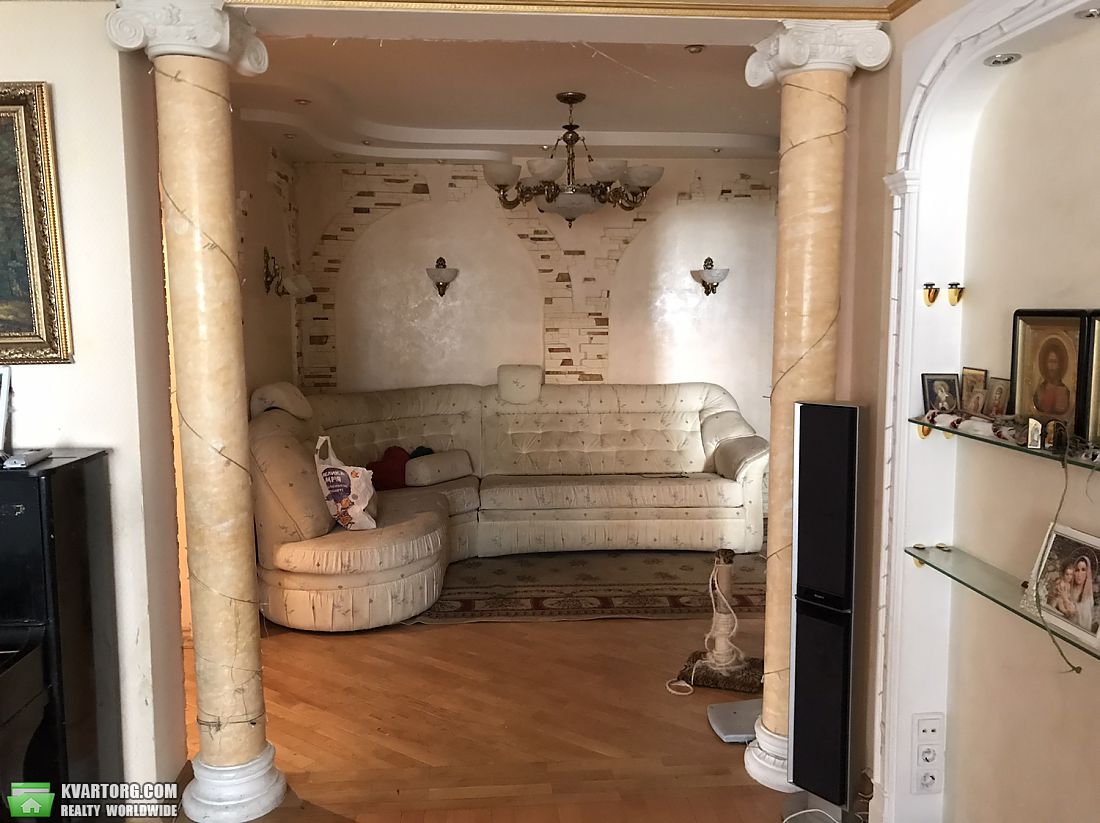 Sell 3-room apartment. Киев,  Срибнокильская — photo 5