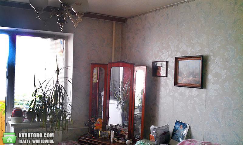 Sell 3-room apartment. Киев,  Героев Днепра — photo 2