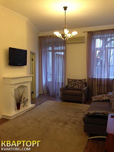 Rent out 2-room apartment. Одесса, Садовая — photo 1