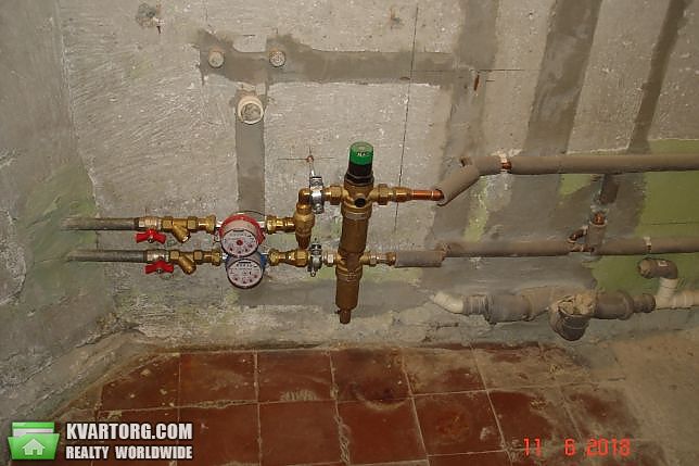 Sell 2-room apartment. Киев,  Автозаводская — photo 3