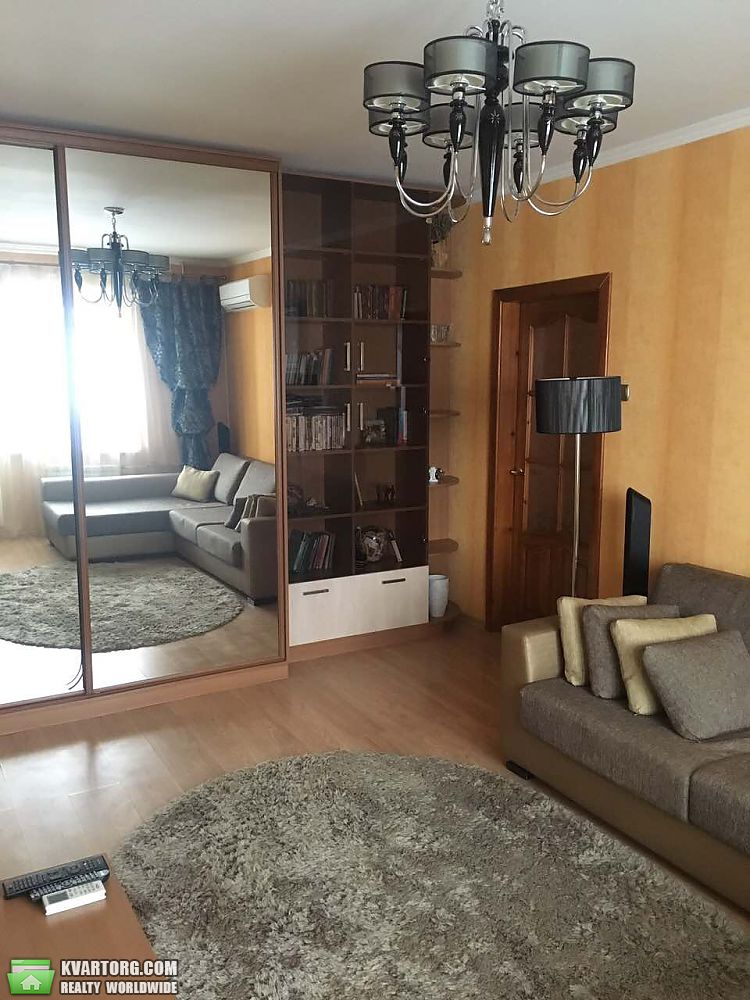 Sell 2-room apartment. Киев,  Якубовского — photo 2