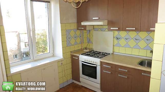 Sell 3-room apartment. Киев,  Карпинского — photo 5