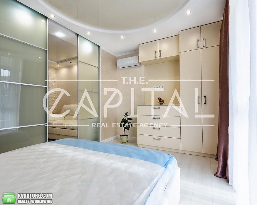 Rent out 2-room apartment. Киев,  Предславинская — photo 4
