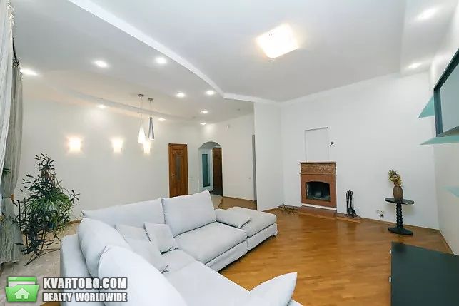 Rent out 3-room apartment. Киев, Шота Руставели — photo 3