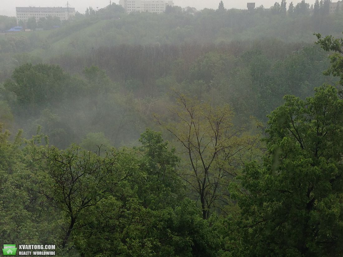 Rent out 1-room apartment. Киев,  Волгоградская — photo 2