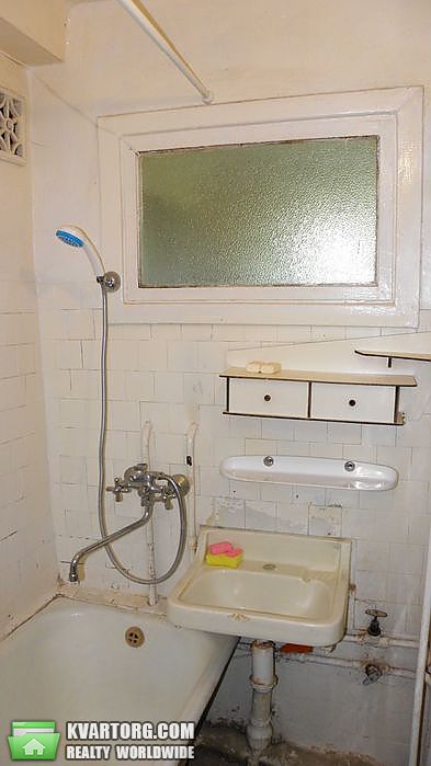 Sell 2-room apartment. Киев,  Каунасская — photo 9