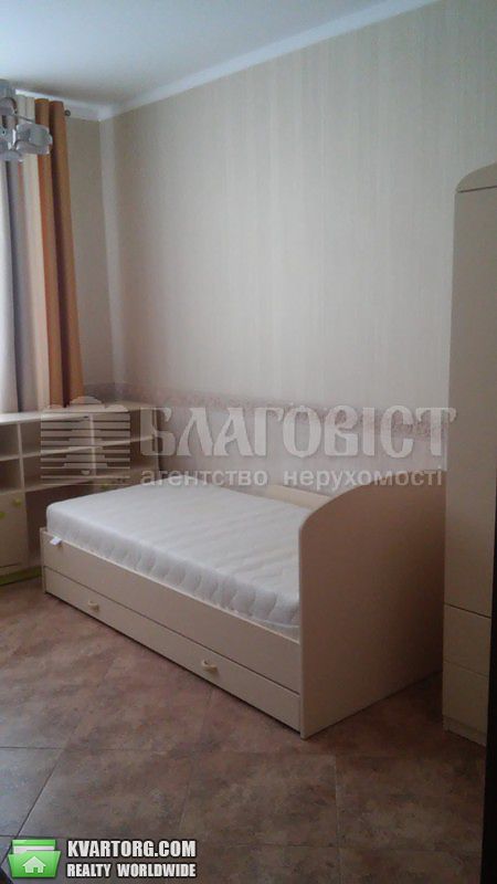 Rent out 2-room apartment. Киев,  Шумского — photo 9