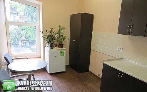 Sell 4-room apartment. Киев,  Толстого — photo 2