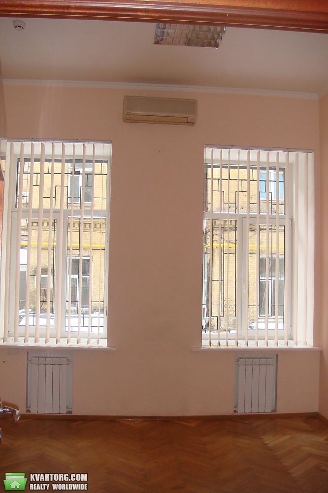 Sell 3-room apartment. Киев,  Чапаева — photo 3