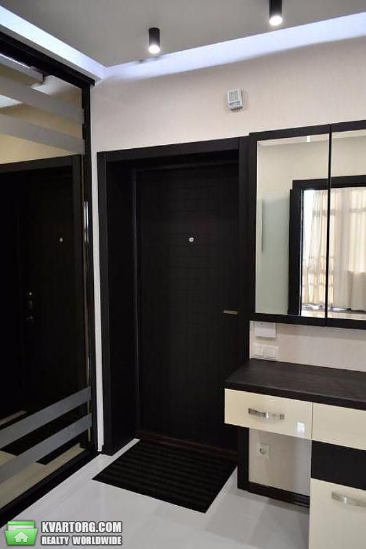 Rent out 1-room apartment. Киев,  Черновола — photo 5