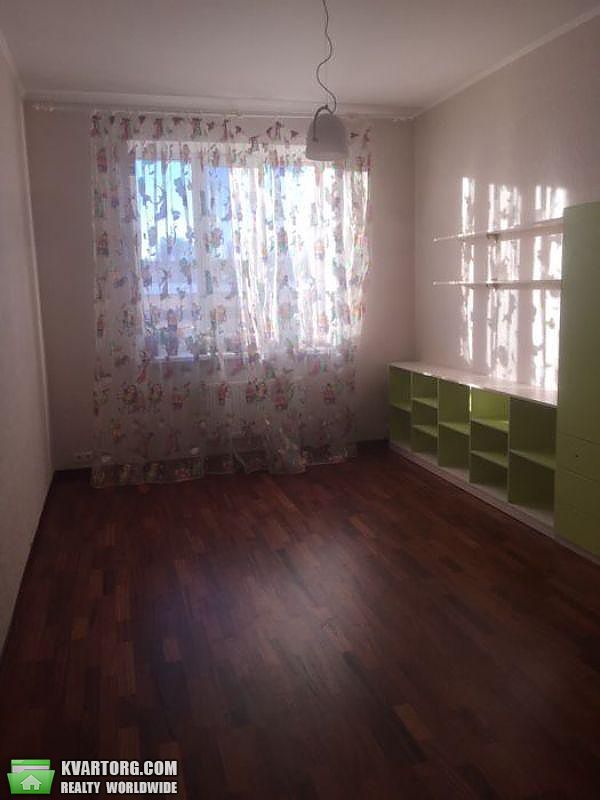 Rent out 4-room apartment. Киев, коновальца — photo 7