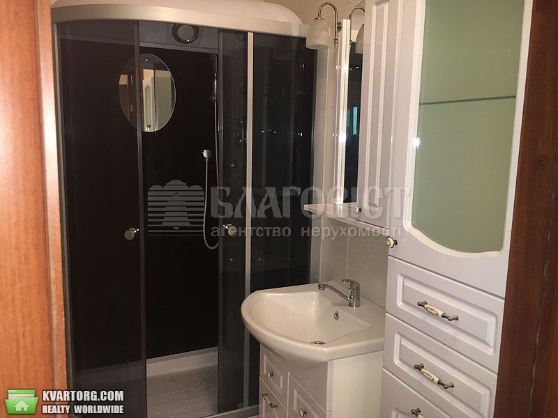 Rent out 2-room apartment. Киев,  Вышгородская — photo 5