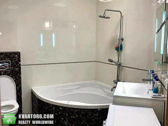 Rent out 2-room apartment. Киев,  Лисичанская — photo 10