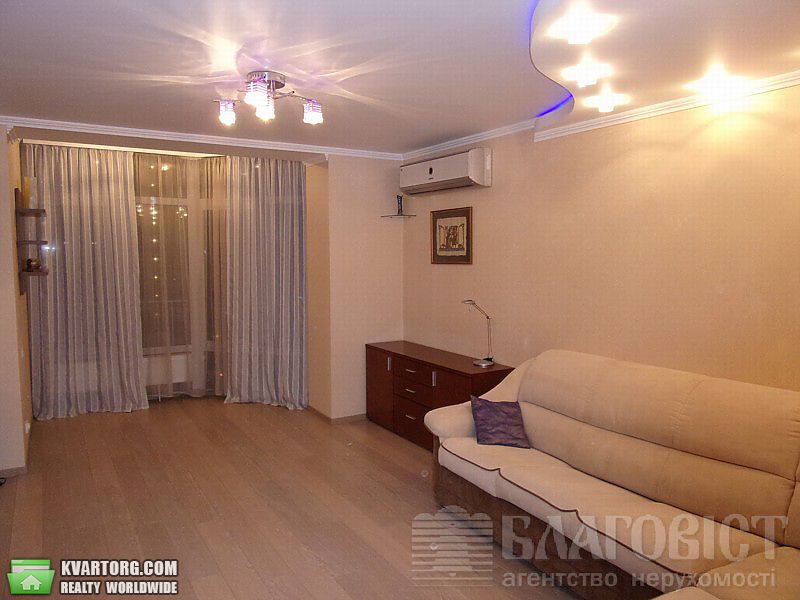 Sell 2-room apartment. Киев,  Ломоносова — photo 1