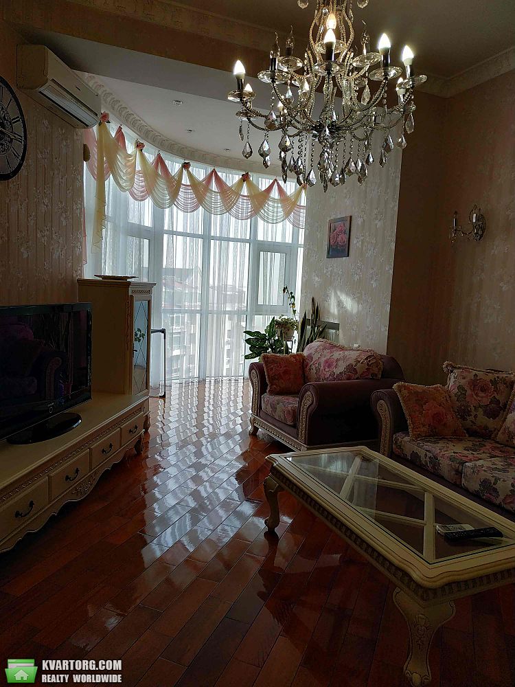 Rent out 2-room apartment. Одесса, Лидерсофский бульвар — photo 6
