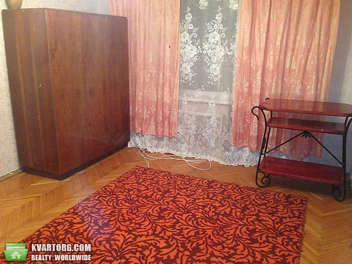 Rent out 1-room apartment. Киев,  Маяковского — photo 1