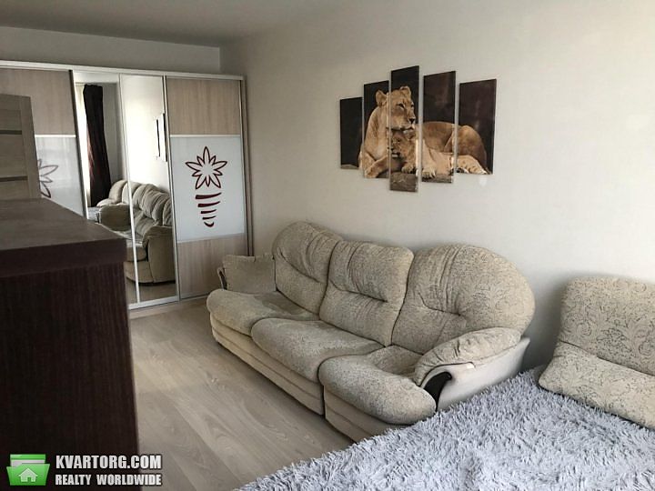Rent out 1-room apartment. Харьков, Космическая — photo 2