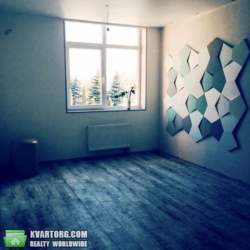 Sell 2-room apartment. Киев,  Комарова — photo 1